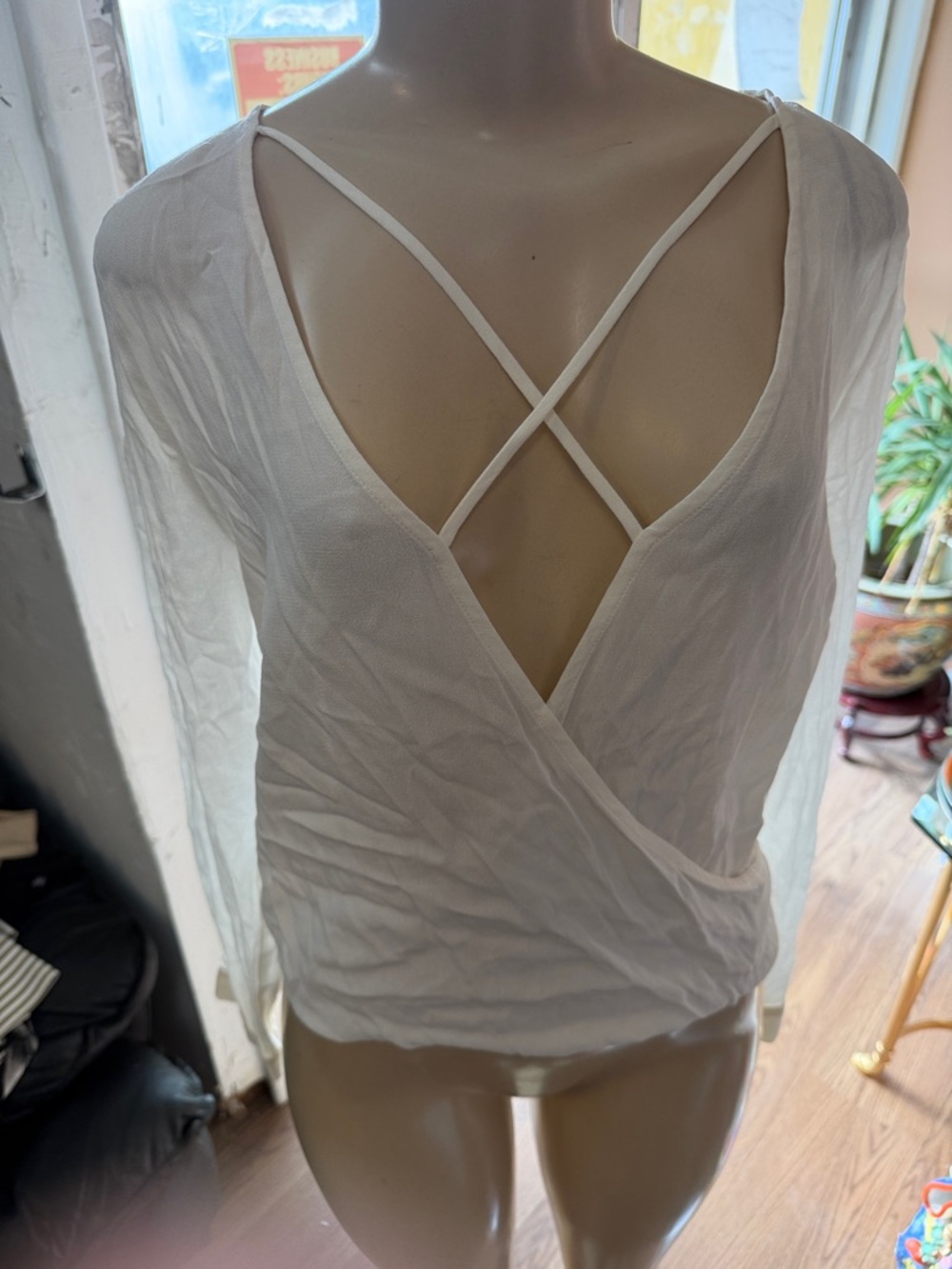 White Crisscross Deep V Long Sleeve Top